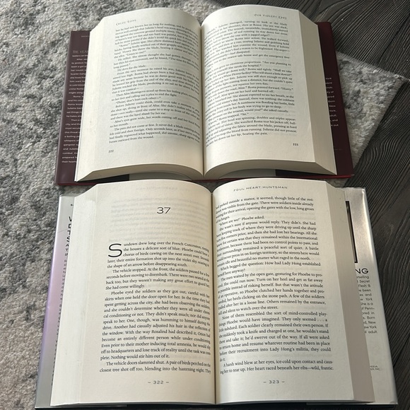 Chloe Gong “These Violent Delights series. Includes 2 hardcover, 2 paperback. - Picture 10 of 13